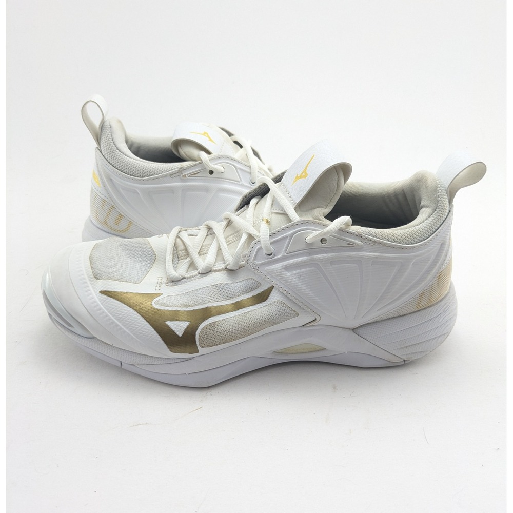 Womens Mizuno Wave Momentum 2 White Volleyball Shoes V1GC211251 Size 9.5